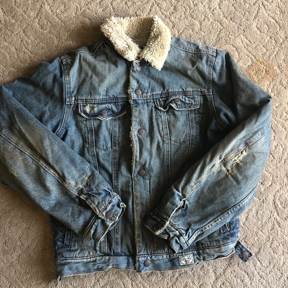 Abercrombie & Fitch Heavyweight Denim Coat